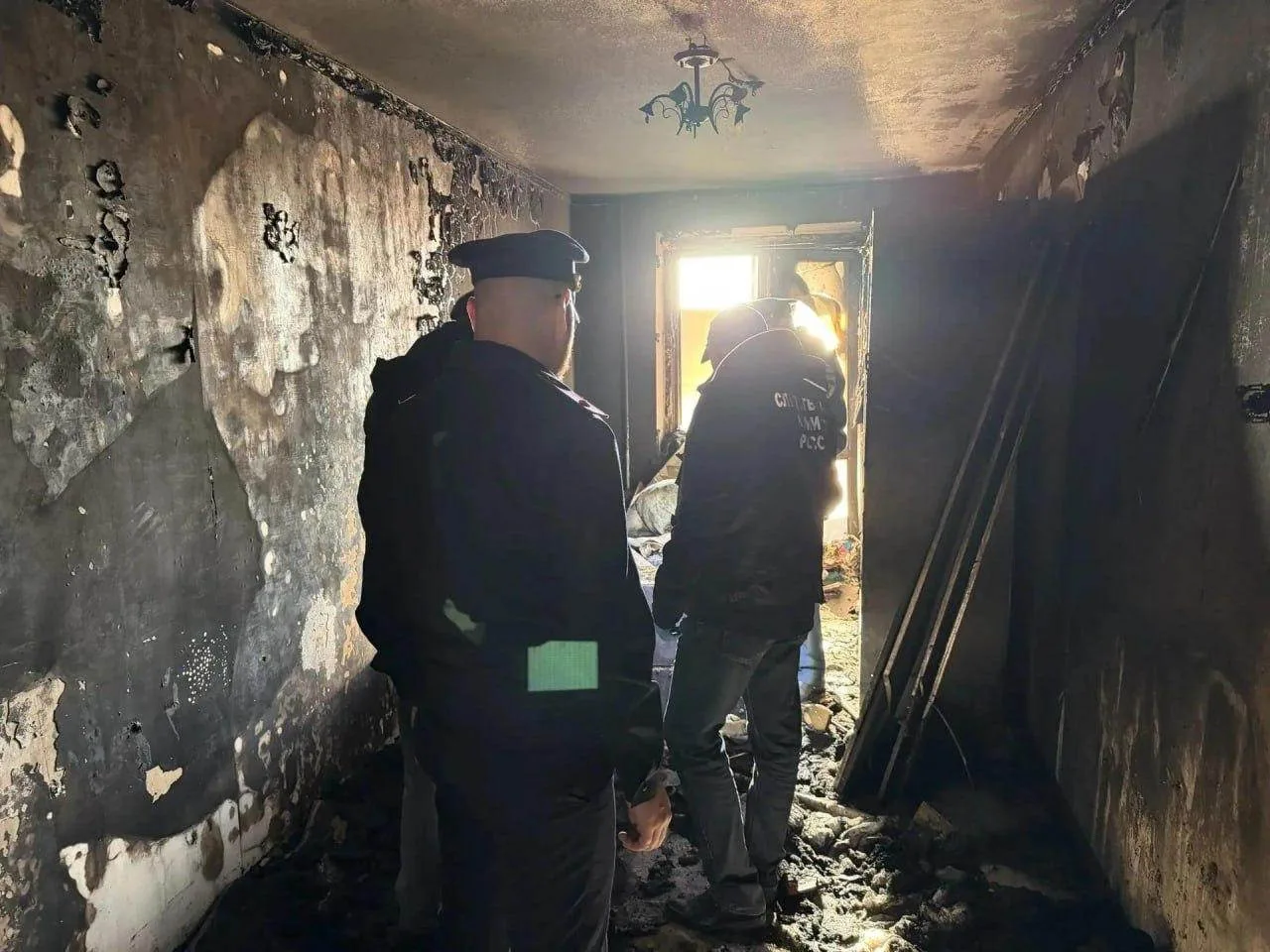 Женщина и четверо детей погибли при пожаре в Комсомольске-на-Амуре