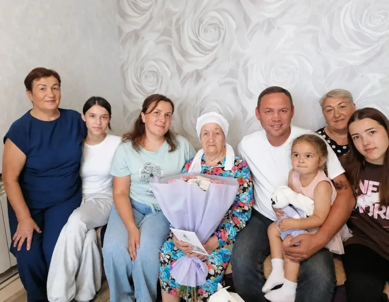💞 Девяносто лет — целая эпоха: история жизни, наполненная трудом и любовью