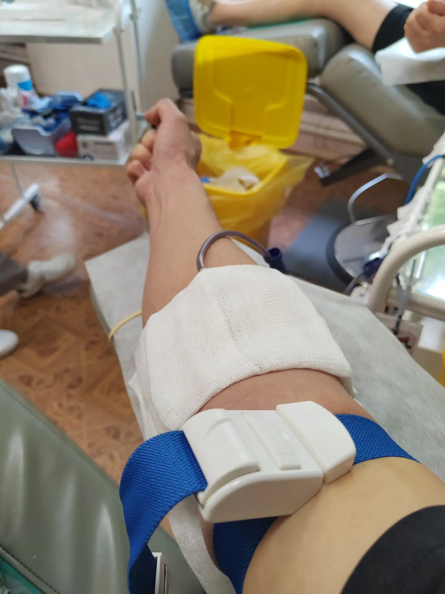 Вчера второй раз сдал кровь в качестве донора. 💉 

Кстати, узнал интересный факт.

Мужчина может сд