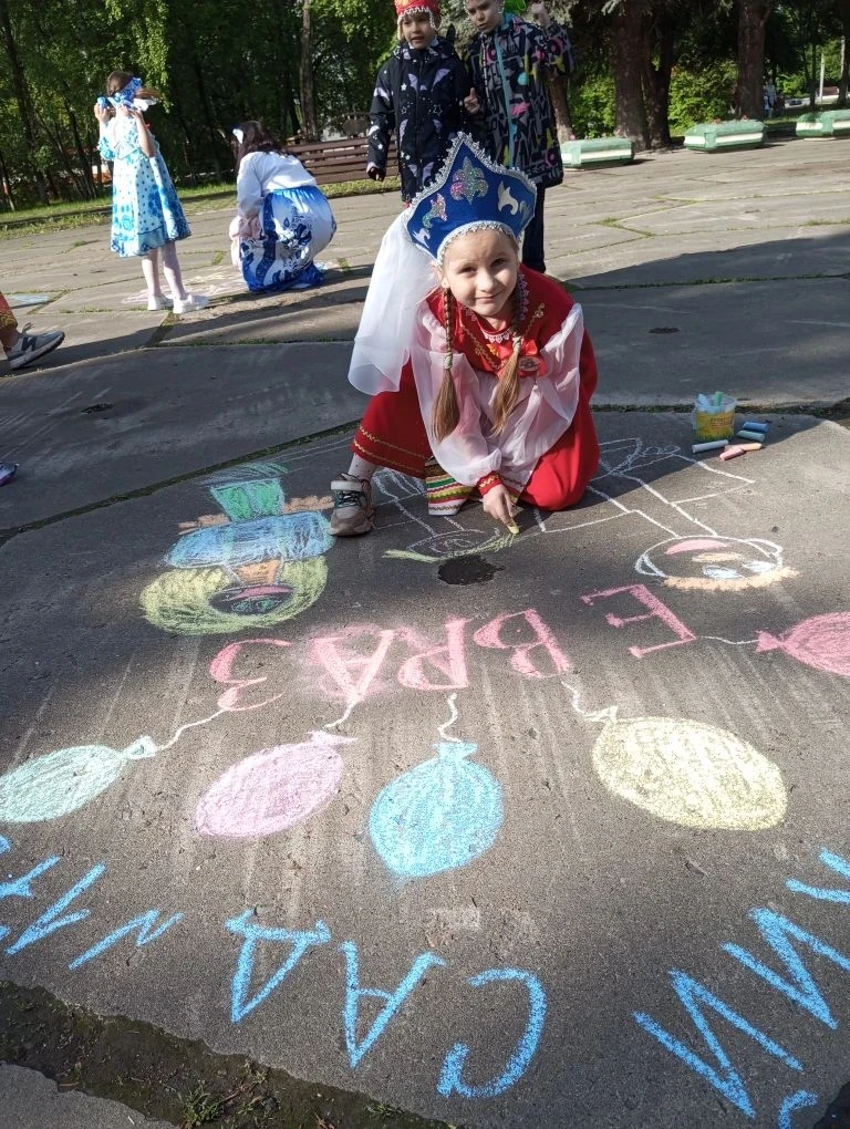 👶1 июня в День защиты детей женская общественная организация ПАО ЕВРАЗ ЗСМК организовала масштабный