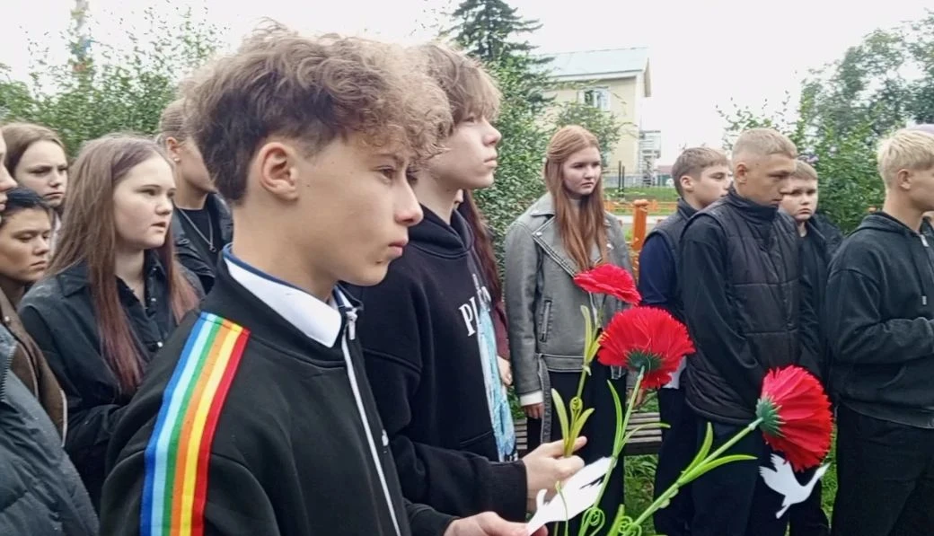 3 сентября выдалось пасмурным и по-осеннему грустным днем. Но, наверное, именно такая п...