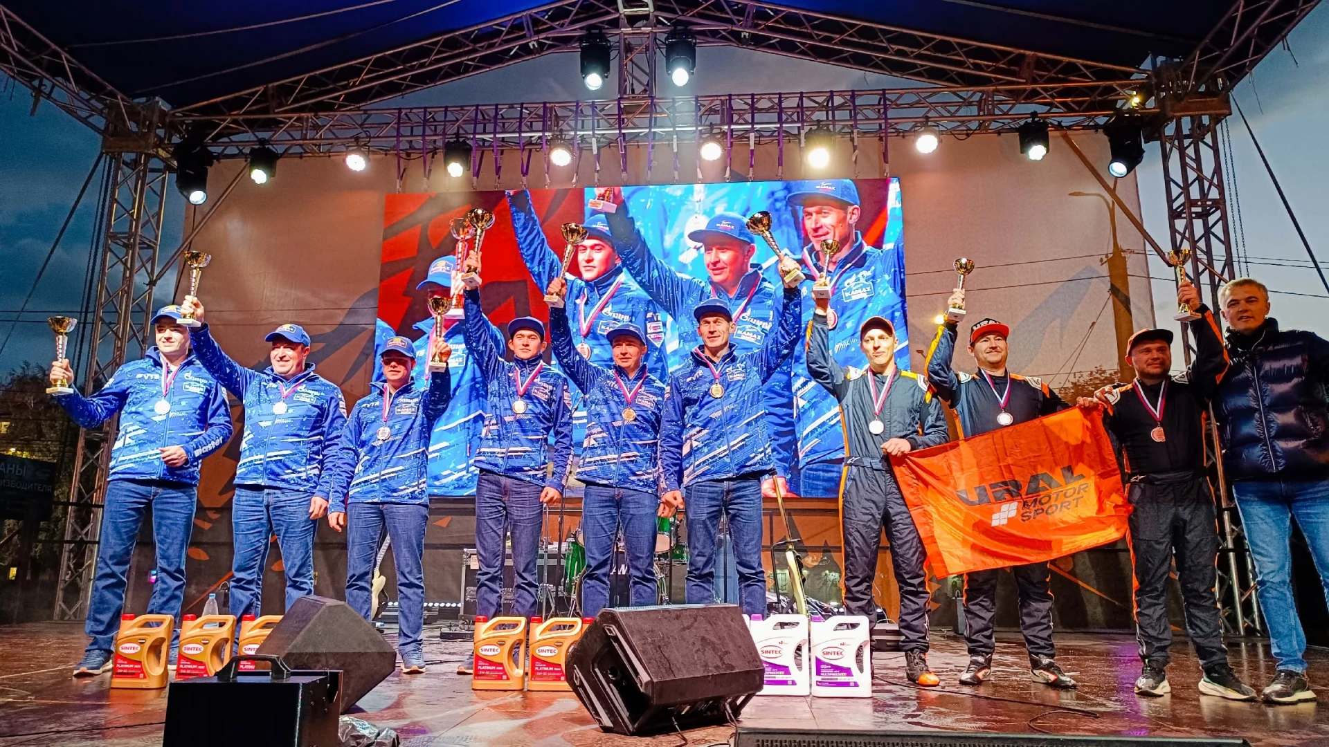 🚚 «Уральский рубеж»: фантастическая развязка и место на подиуме команды URAL MOTORSPORT