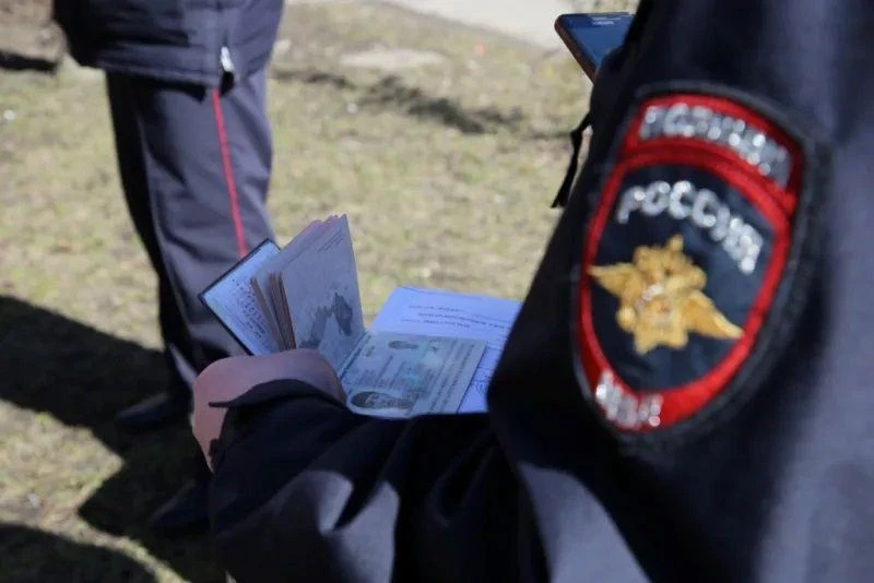 В Киселевске сотрудники полиции привлекли к ответственности иностранных граждан за нарушение миграци