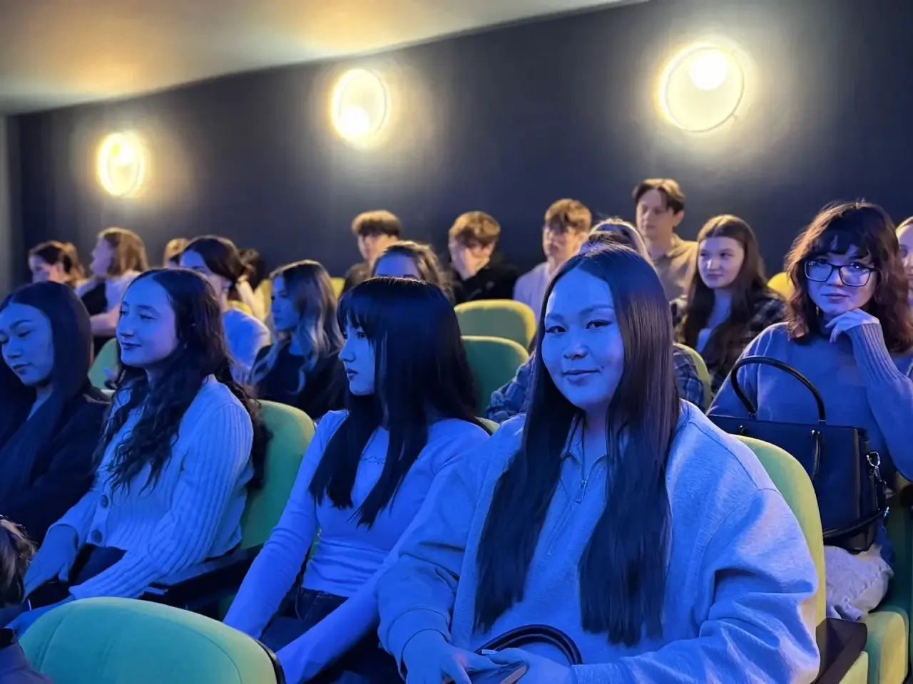 #пушкинская_карта  🎭 Вчера, в рамках реализации программы «Пушкинская карта», студенты Академии серв