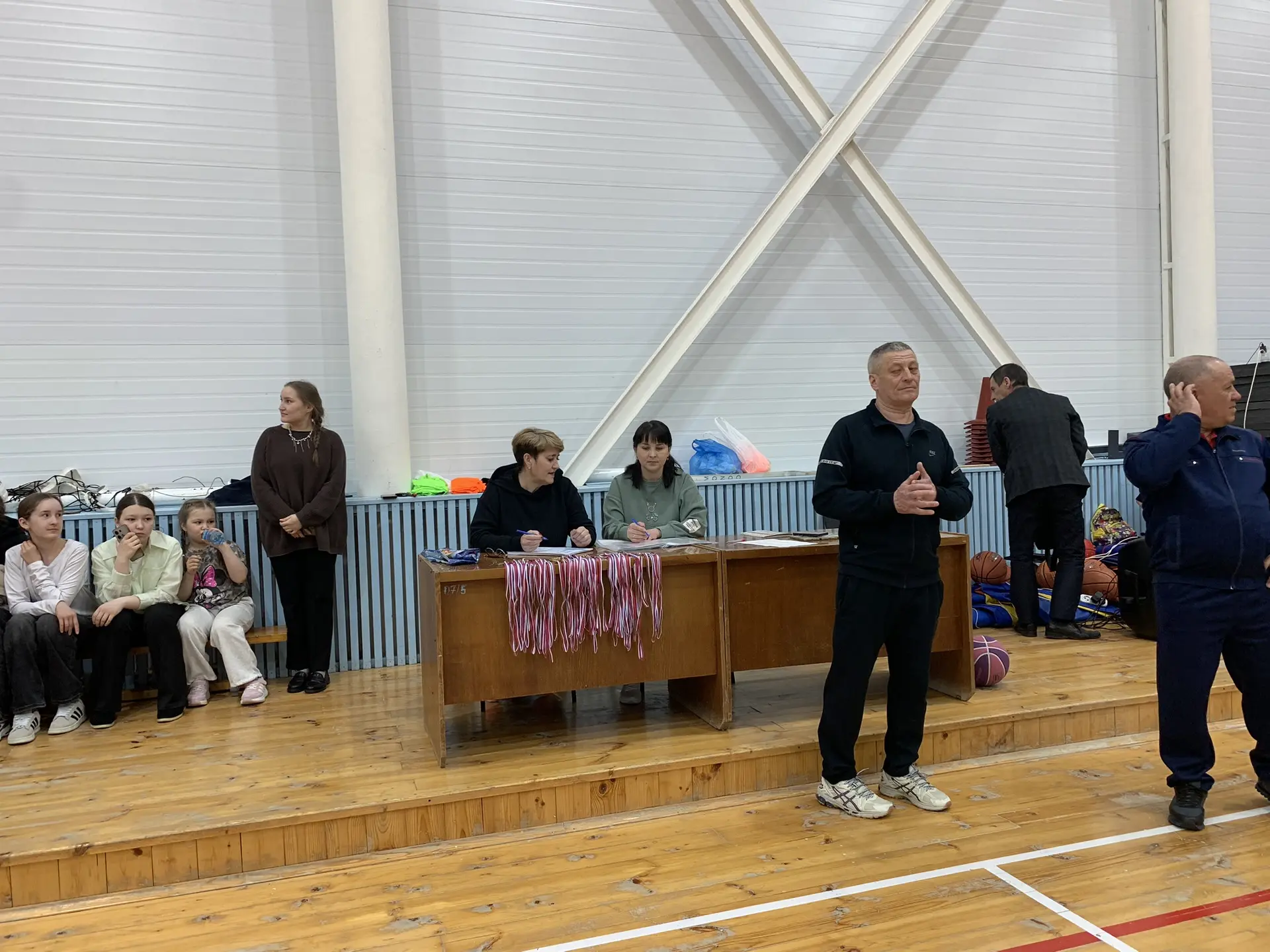 Баскетбольный турнир среди родителей и обучающихся 7-9 классов в рамках Дня здоровья🏀 Образовательны