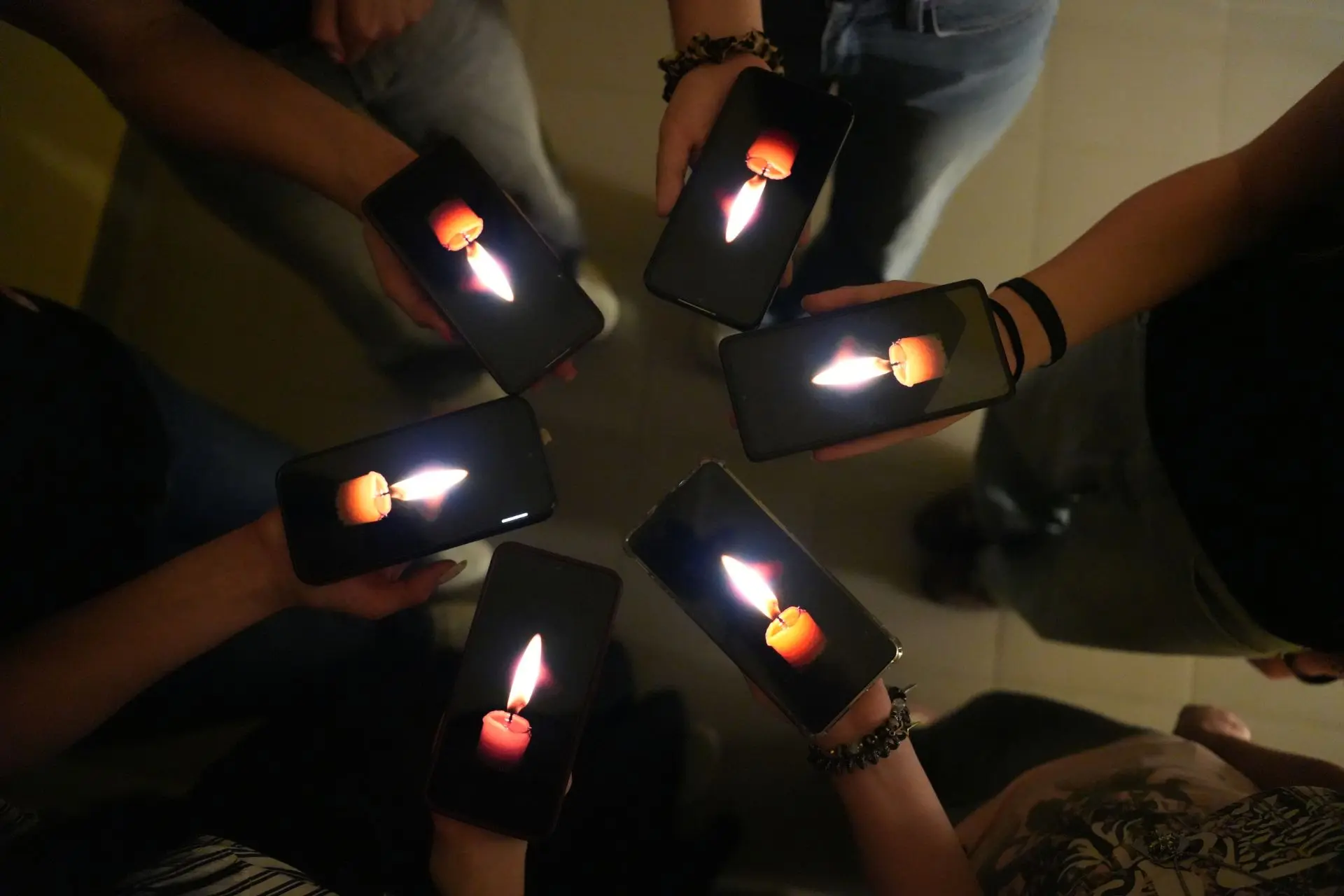 🕯«Свеча памяти»🕯

22 июня, в День памяти и скорби, по всей стране проходят памятные мероприятия. В