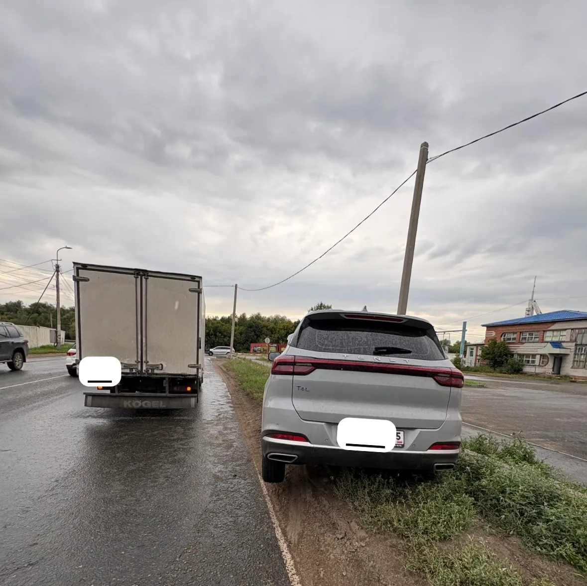 Здравствуйте, 27 августа примерно 17:05 случилось дтп, ищем очевидцев, может есть у ког...