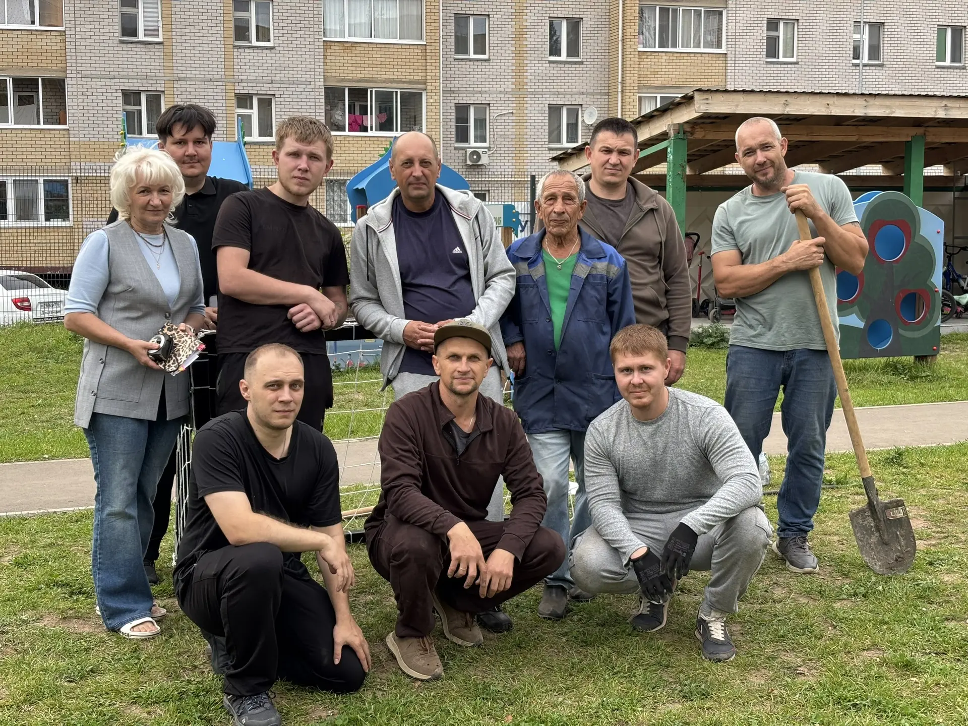 Гол! В нашем детском саду появилось собственное мини-футбольное поле!