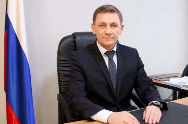 Сегодня свой день рождения отмечает министр региональной политики Новосибирской области Роман Бурдин