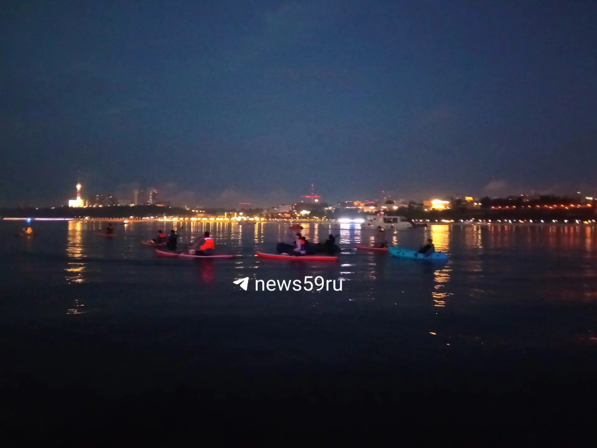 Лучшие места, чтобы смотреть за запуском фейерверка 😍

Подпишись на @news59ru