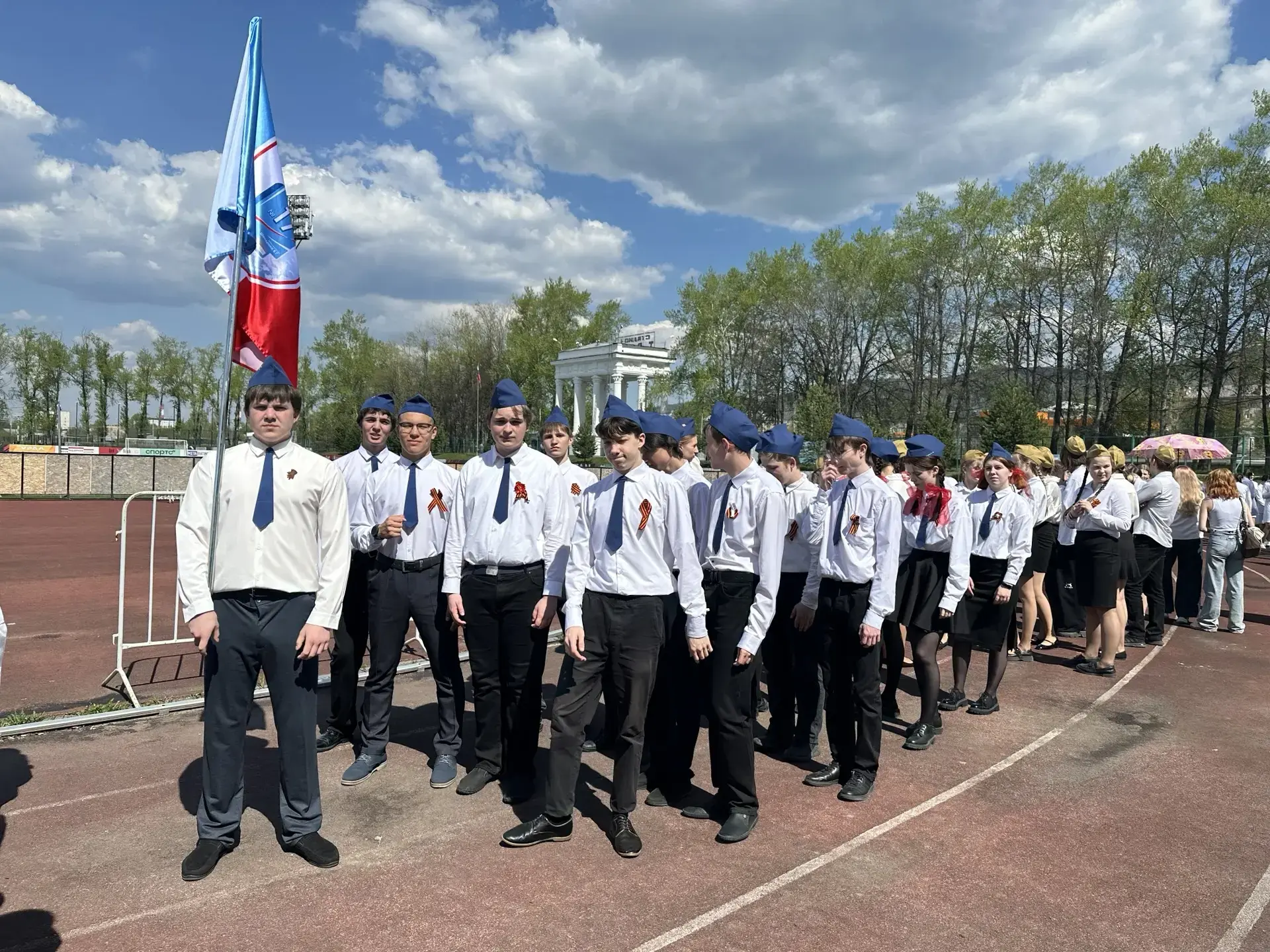 Поздравляем команду "Патриоты" МАОУ "СОШ №17" имени Героя России Шендрика В.Г. с достойным выступлен