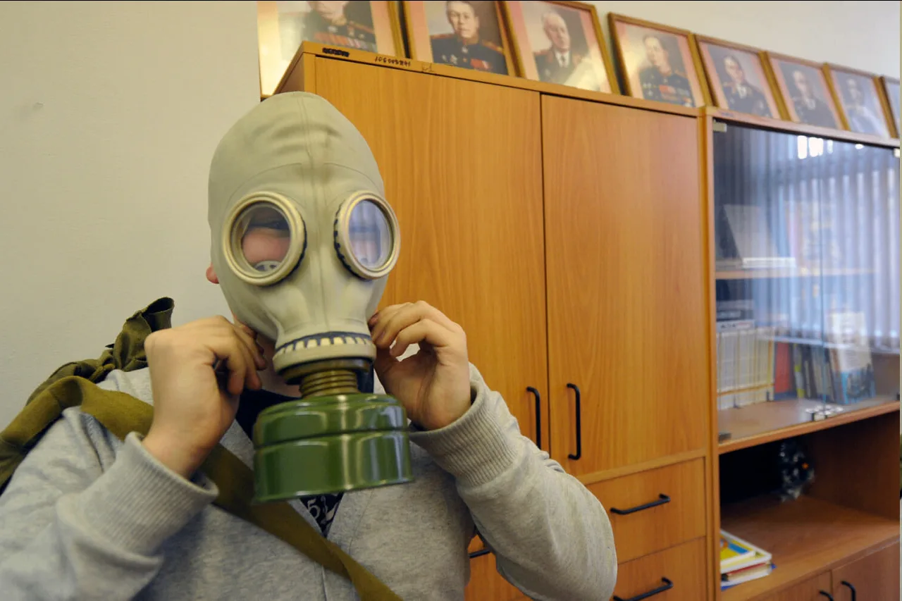 В России разрешат продажу гражданских противогазов.