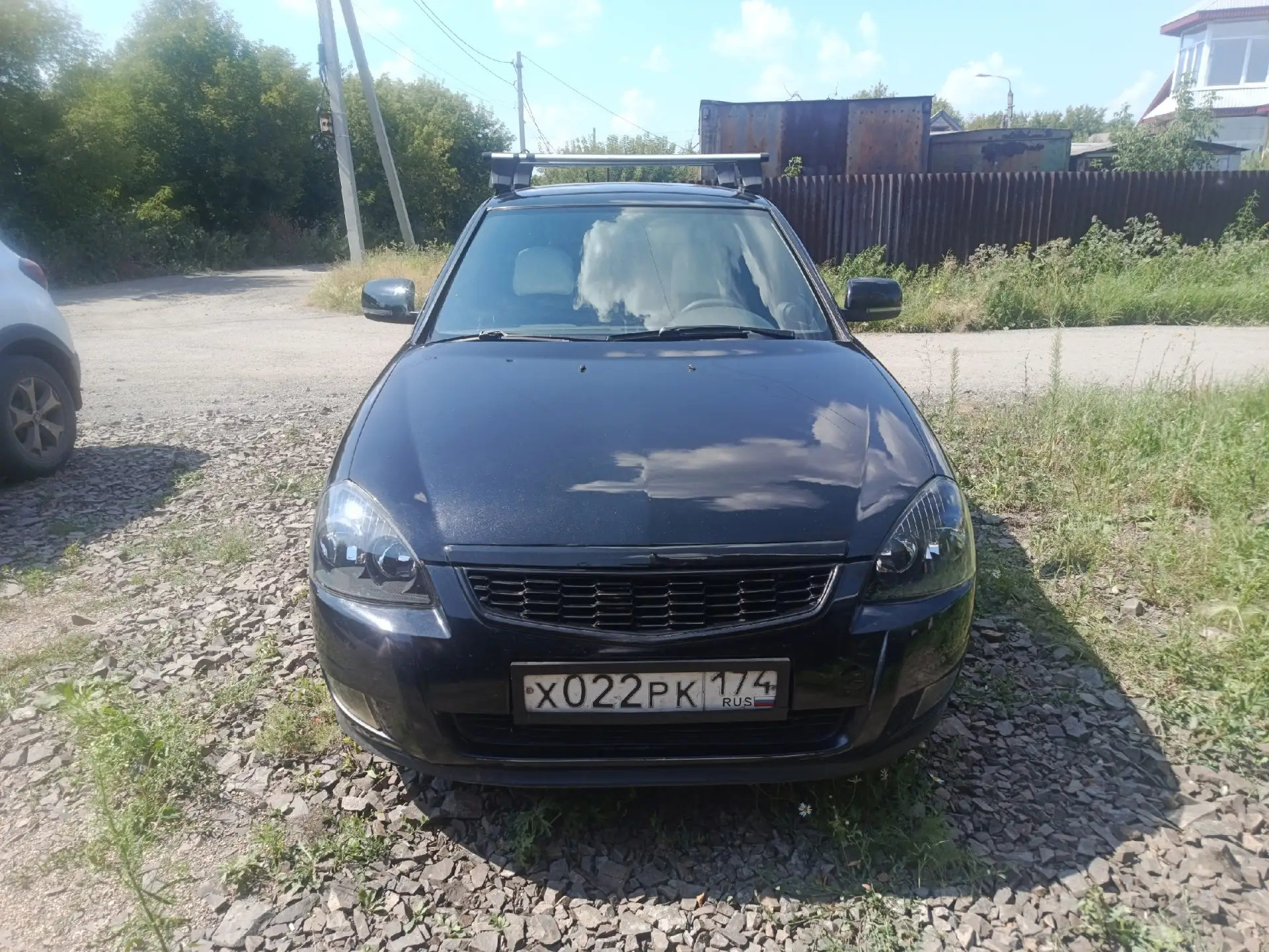 Продам ладу Приору 2009г.в . Машина полностью перекрашивалась в чёрный перламутровый цв...