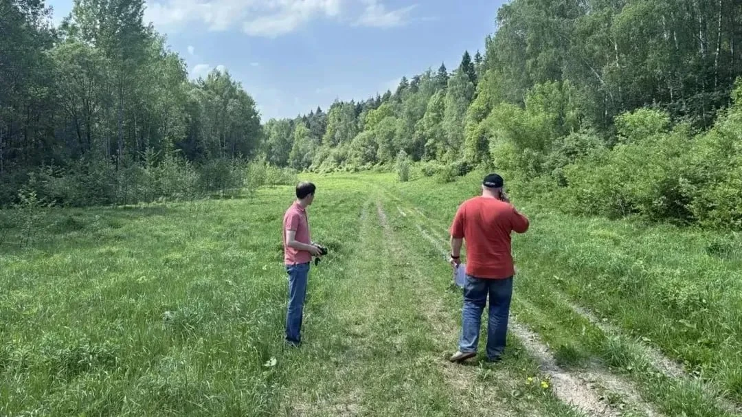 На территории памятника природы Ключевое болото Кольчиха в Красногорске прошёл экологический рейд.  