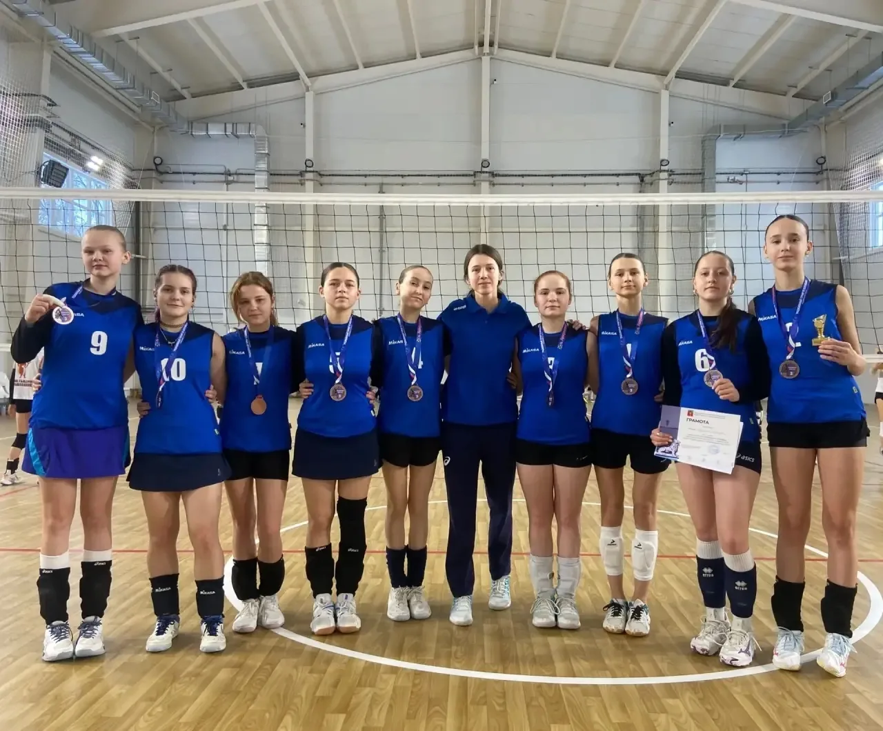 БРОНЗА В МЕЖРЕГИОНАЛЬНОМ ТУРНИРЕ ПО ВОЛЕЙБОЛУ! 🏐🏆