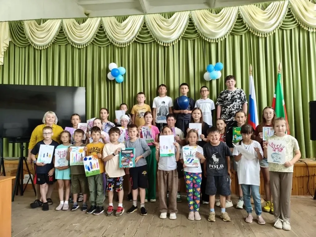Девятнадцатый день - «Орленок и его семья»
1.     Минутка здоровья «Береги нервные клетки». 
2.     