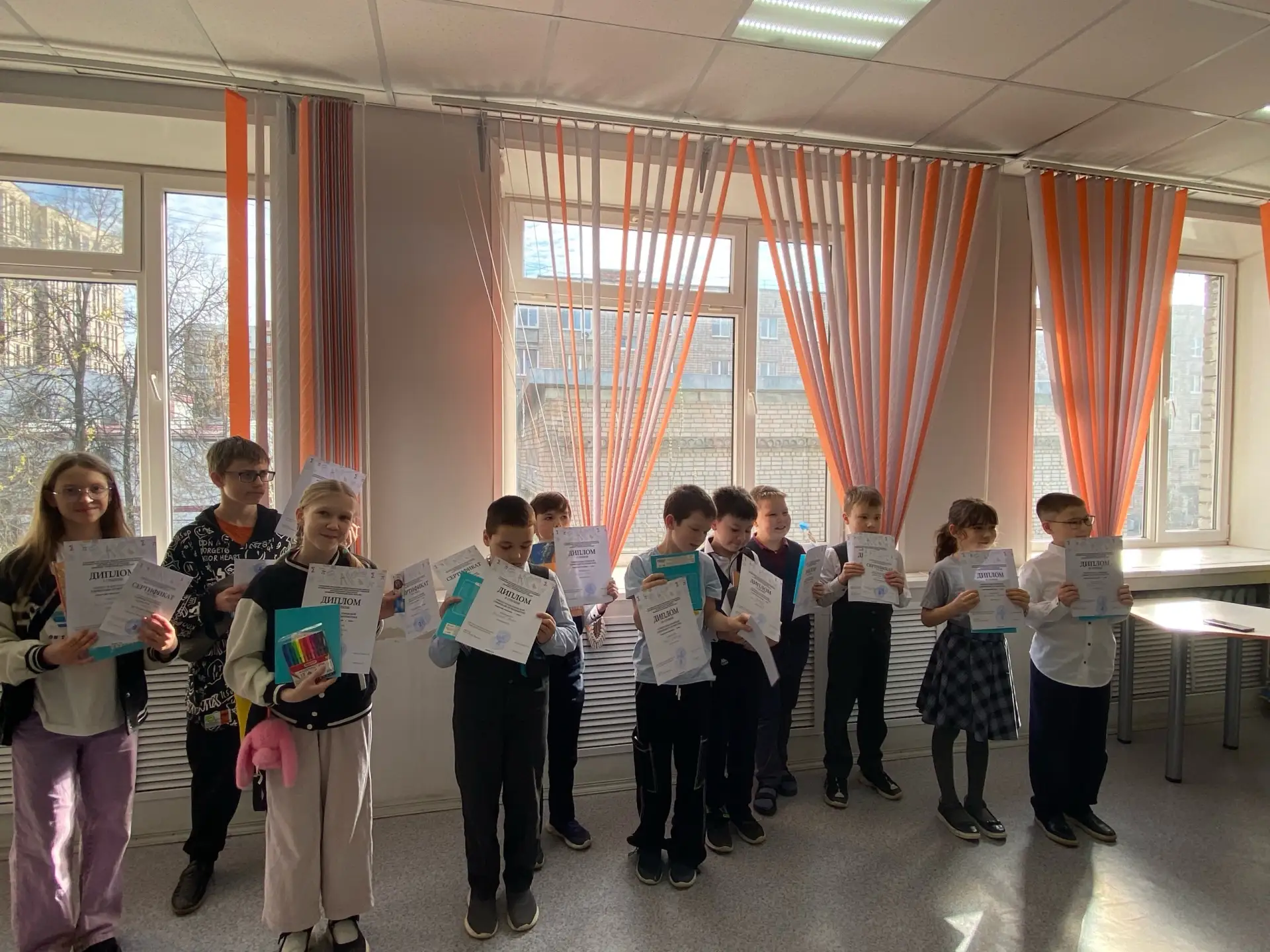 Вчера  в МБОУ ДО ИТЦ "Форсайт" прошел захватывающий очный тур городской олимпиады по математике для 