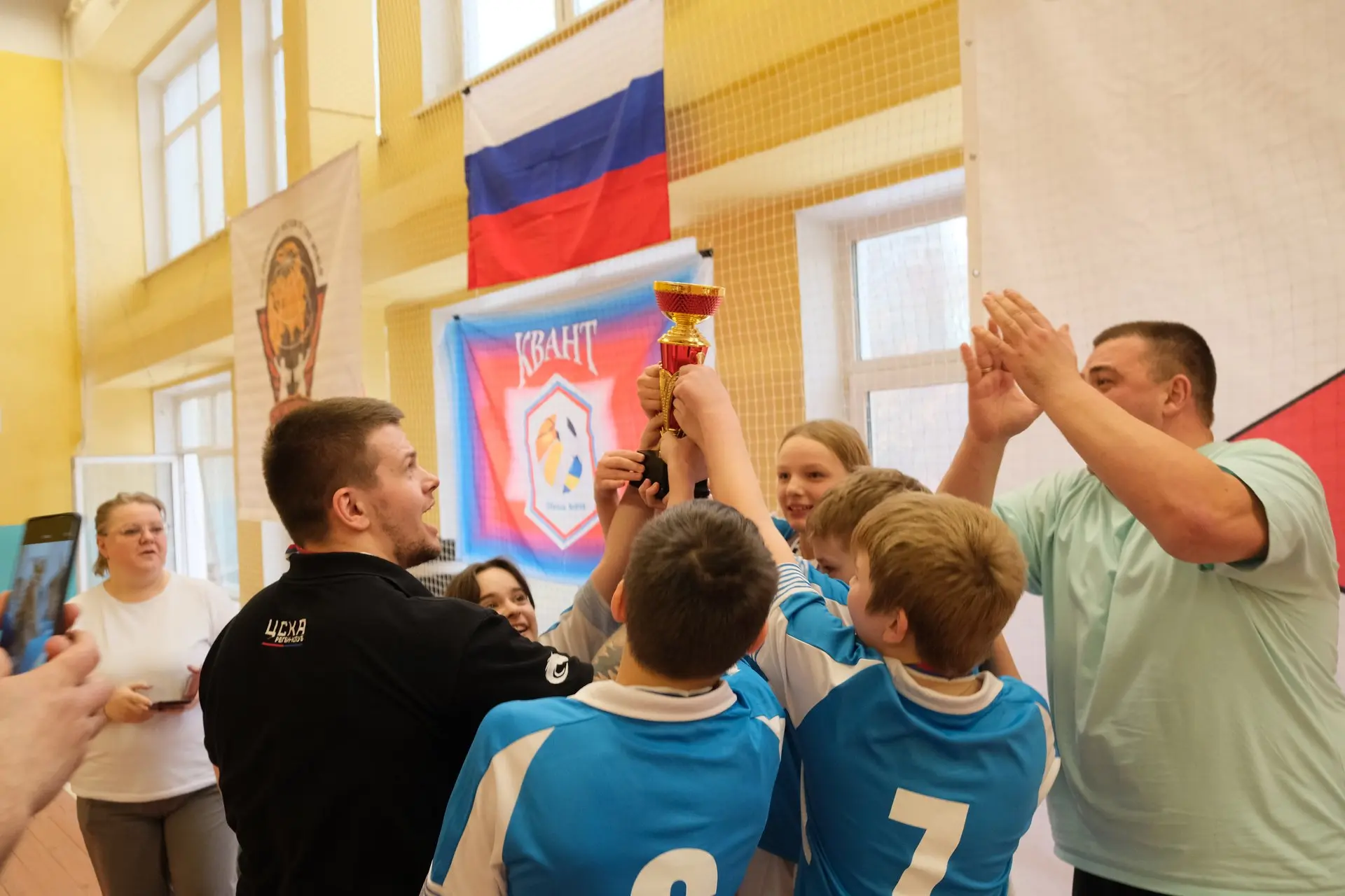 🏆 «Крепыши» удались! Пятиклассники показали класс!  В пятницу в нашей школе прошёл весенний спортивн