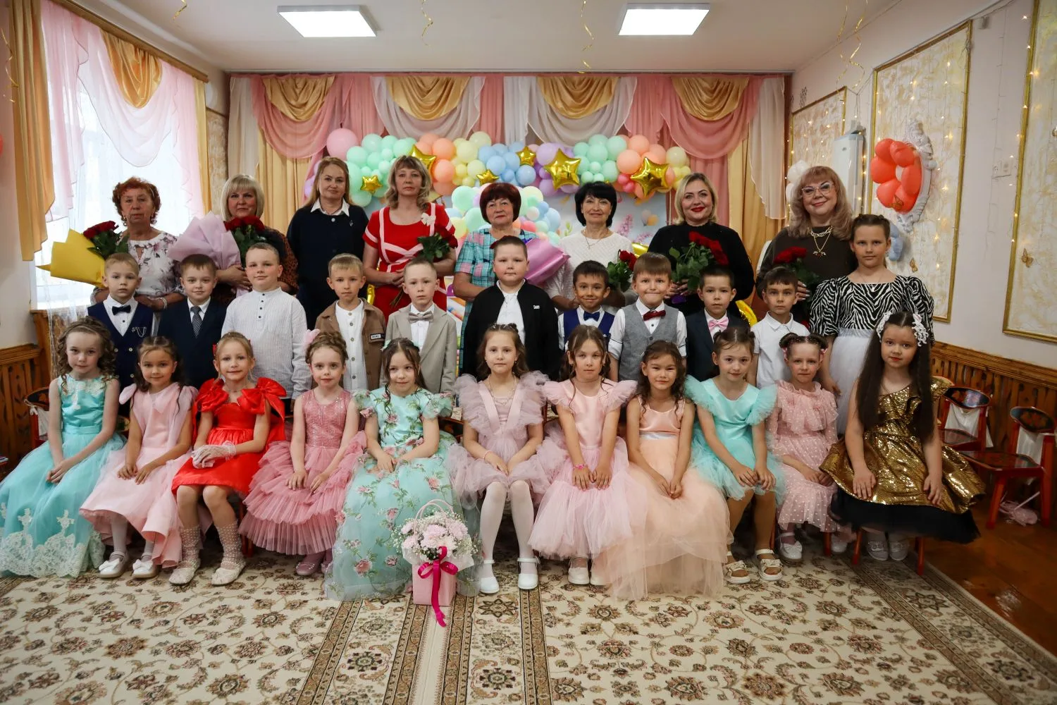 📣📣📣В нашем детском саду № 2 «Золотая рыбка» состоялся незабываемый выпускной для вос...