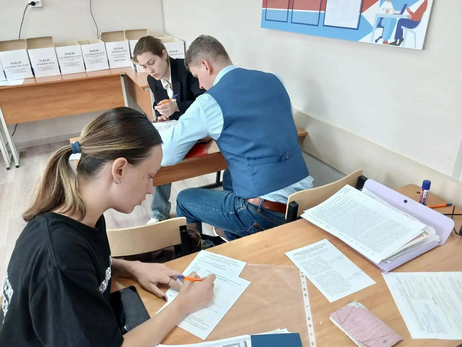 Студенты Тамбовского областного медицинского колледжа — надёжная поддержка приёмной комиссии
Лето — 