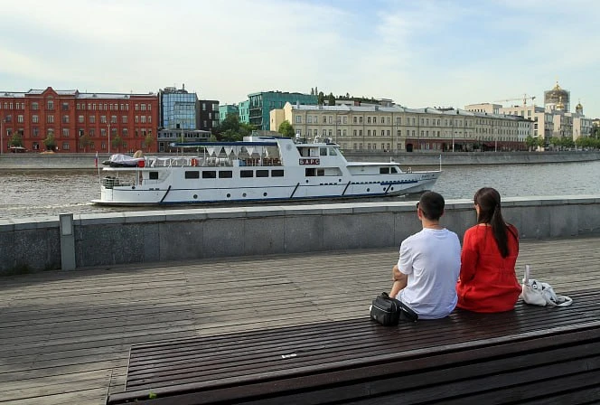 В СФ предложили увеличить сроки процедуры развода

📌8 из 10 браков в России распадаются. Институт с