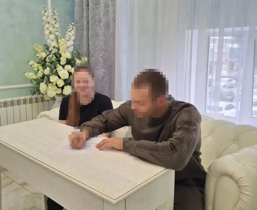 ❤️ Она спасла ему жизнь, а теперь стала его женой. В Рязани сыграли свадьбу медик и боец СВО

В ряза
