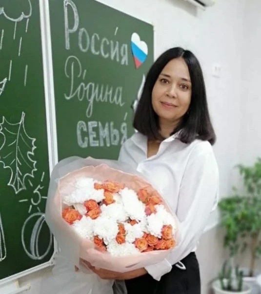 С ДНЁМ РОЖДЕНИЯ!💖 Свой день рождения отметила замечательная учительница начальных классов Марина Але