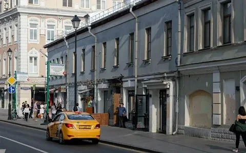 На торги в Москве выставлены помещения в историческом здании на Маросейке