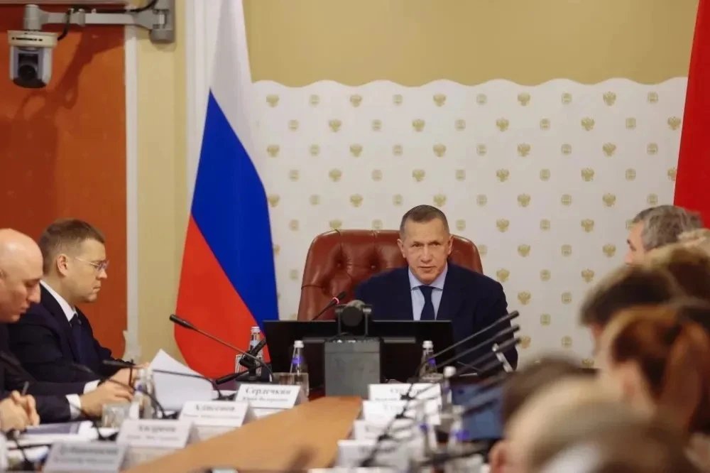☑️Ветряки, солнечные панели и заводы: Юрий Трутнев оценил инвестпроекты, которые воплот...