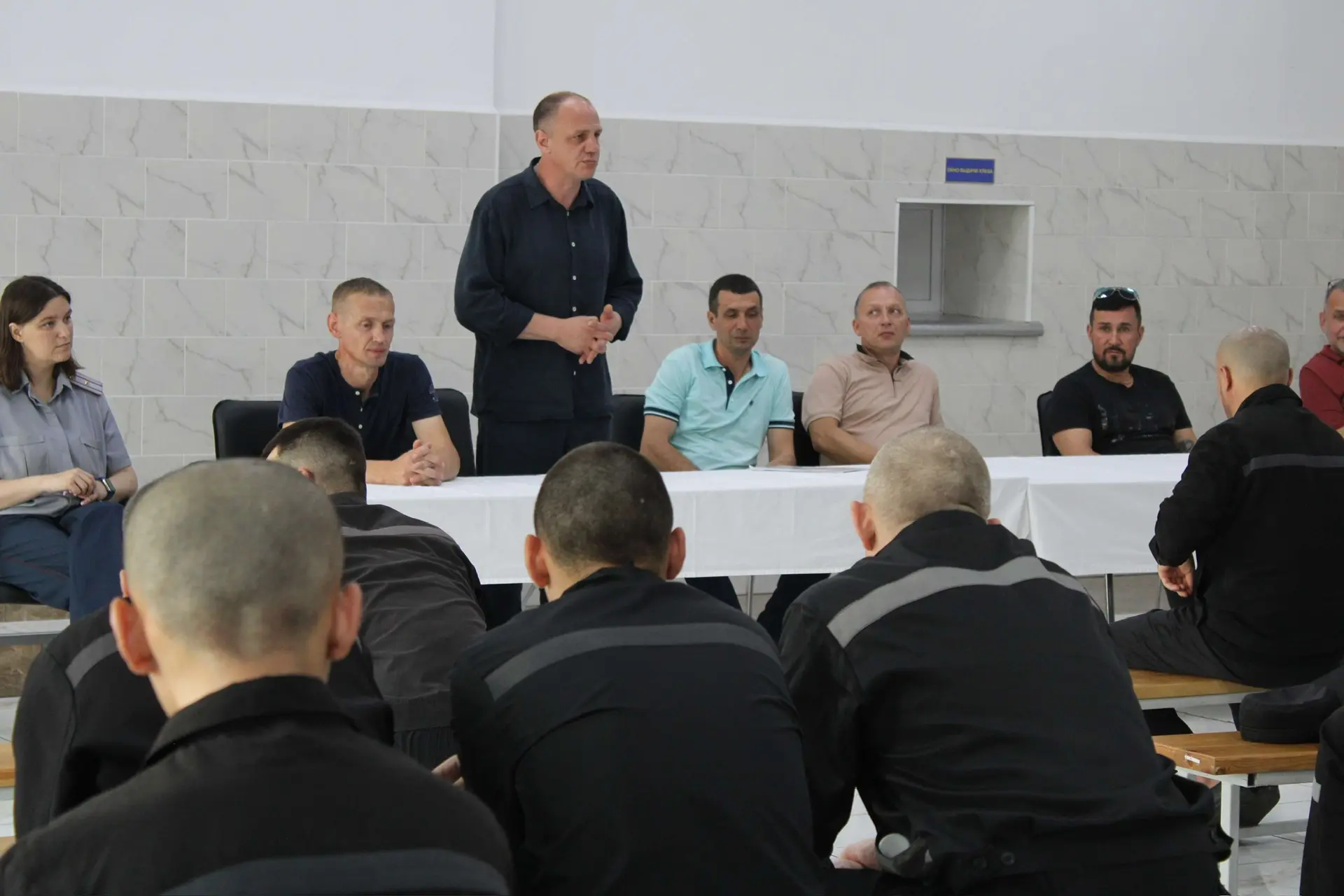В ИК-10 прошла встреча с попечительским советом «Возвращение»

27 июля ИК-10 (г. Екатеринбург) посет
