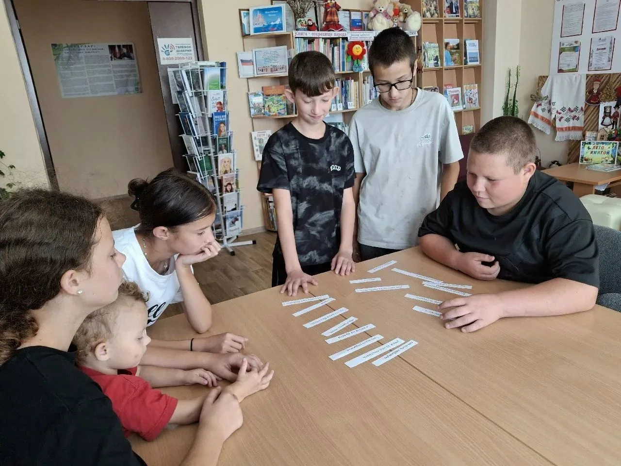 Патриотический час «Три цвета нашей гордости»