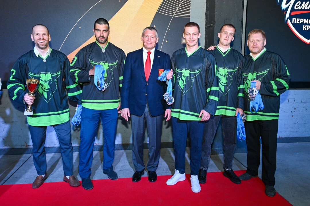 Федерация хоккея Пермского края подвела итоги сезона 2025/2026 🏒 

В Пермском крае завершился хокке