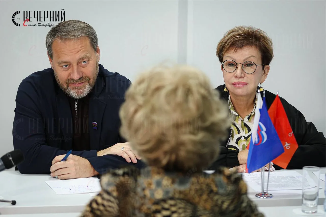 🤝 Александр Бельский провел личный прием в региональном отделении Единой России 

Председатель ЗакС