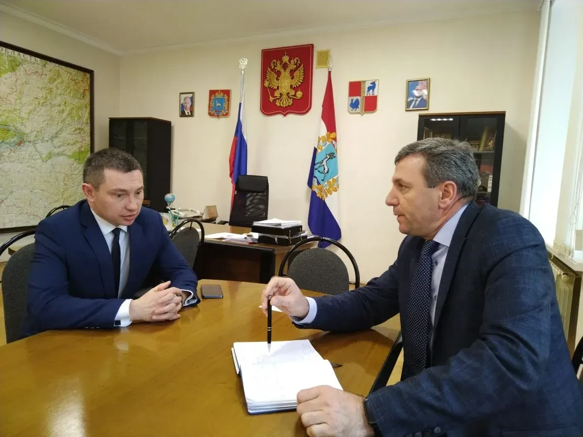 Рабочая поездка в муниципальный район Исаклинский