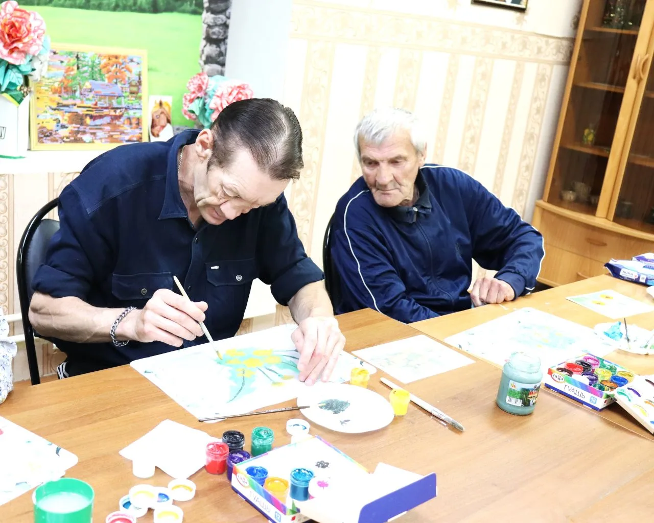«Краски добра»: летнее настроение в нашем доме