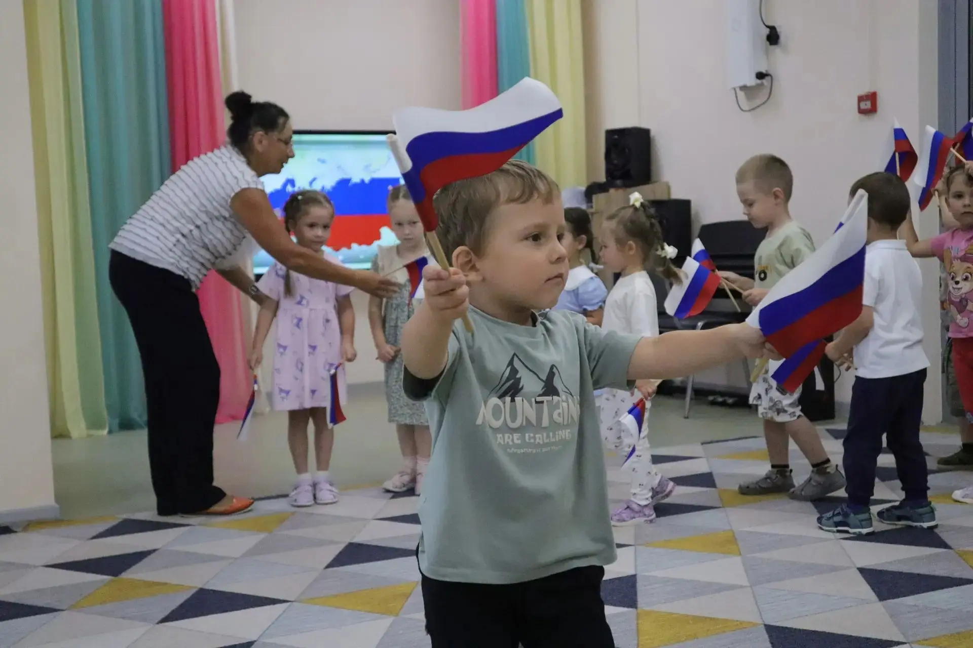 Праздник для самых маленьких в детском саду «Солнечный» школы 55! 🇷🇺