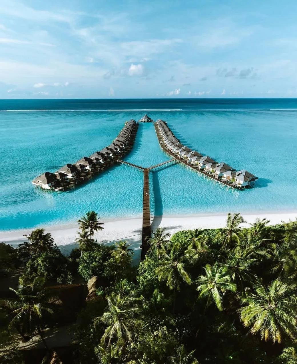АКЦИЯ, РАДИ КОТОРОЙ СТОИТ СОБИРАТЬ ЧЕМОДАН И ЛЕТЕТЬ НА МАЛЬДИВЫ🔥🔥🔥

Villa Park Sun Island Resort 