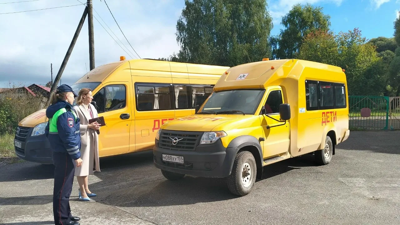 🚌 В Соликамском округе проверили готовность школьных автобусов к новому учебному году!