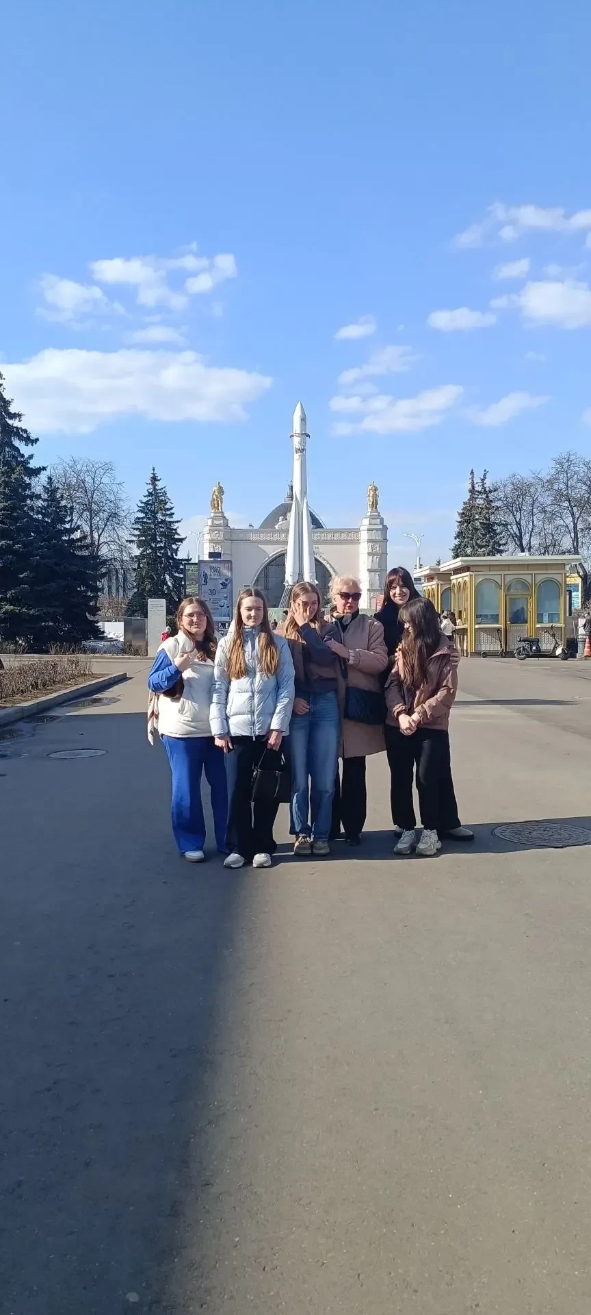 В рамках реализации проекта "Билет в будущее" и государственной программы "Атомный вторник" девятикл