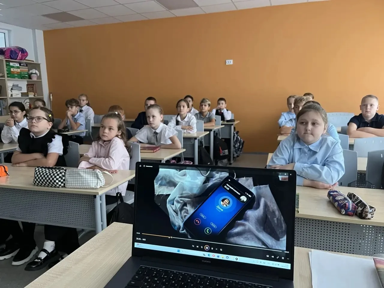 ⚠️📱 ВАЖНЫЙ РАЗГОВОР: КАК НЕ СТАТЬ ЖЕРТВОЙ МОШЕННИКОВ