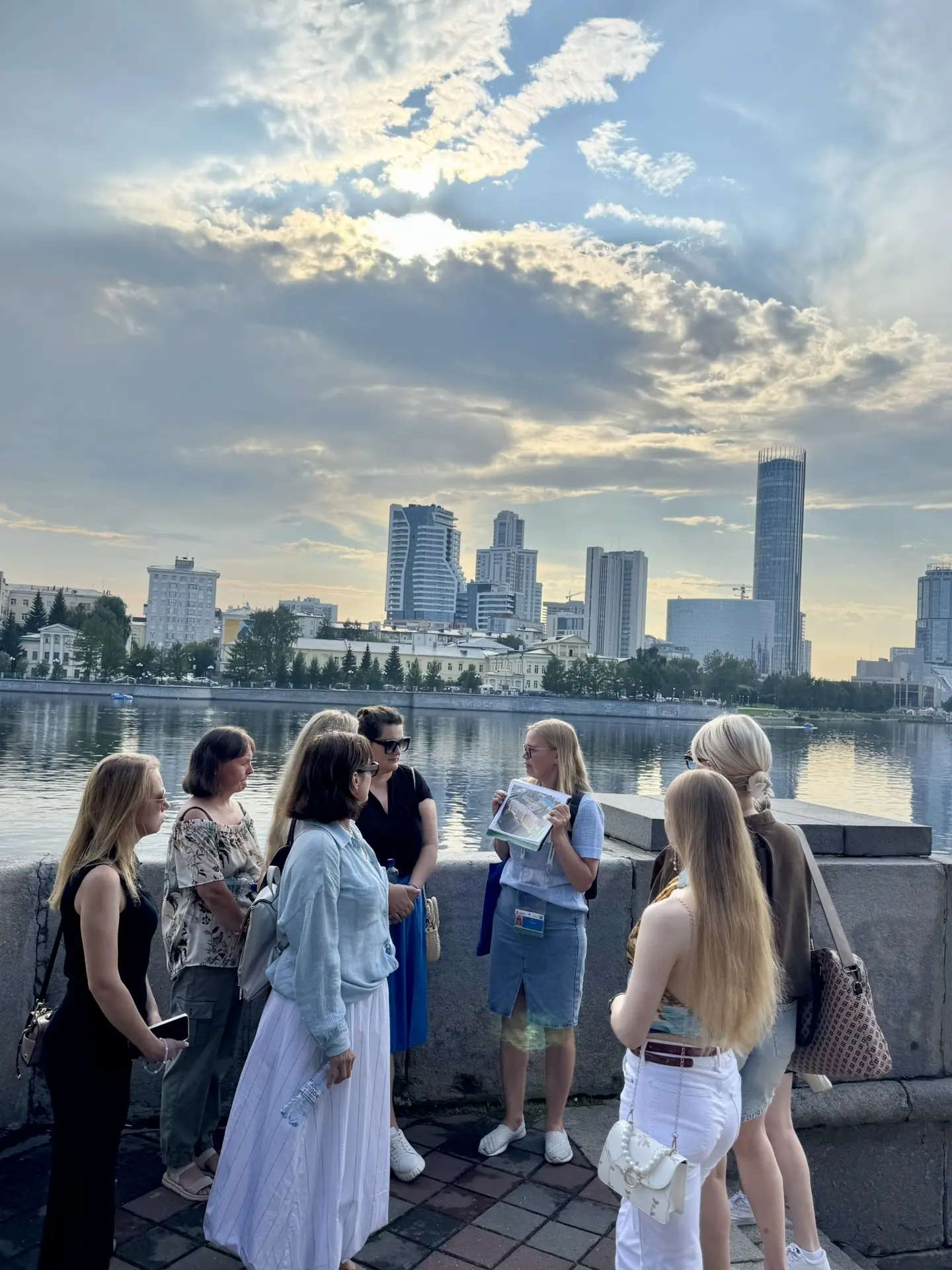 Есть то, что невозможно купить…