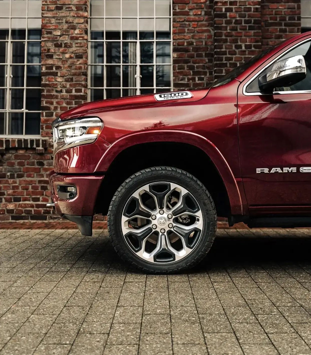 Вы только посмотрите на этот шикарный салон у RAM 1500 Limited Longhorn😍