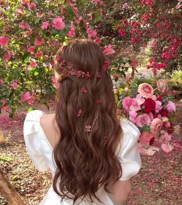 🌸 Самооценка

«Не позволяйте одной неудаче убедить вас в том, что вы недостаточно хороши.

Даже сол