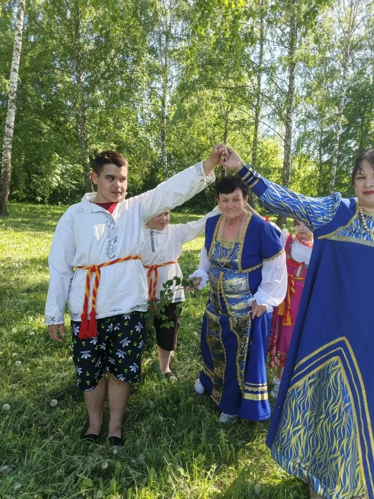 "До свидания, май" так называется мероприятие, которое прошло в воскресенье. Культорган...