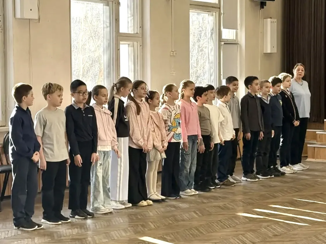 «ЗАРНИЧКА 2.0»: ИГРА ТОЛЬКО НАЧАЛАСЬ! ПЕРВЫЕ КОМАНДЫ ПОЛУЧИЛИ НАГРАДЫ  🇷🇺 Сегодня в школе прошла тра