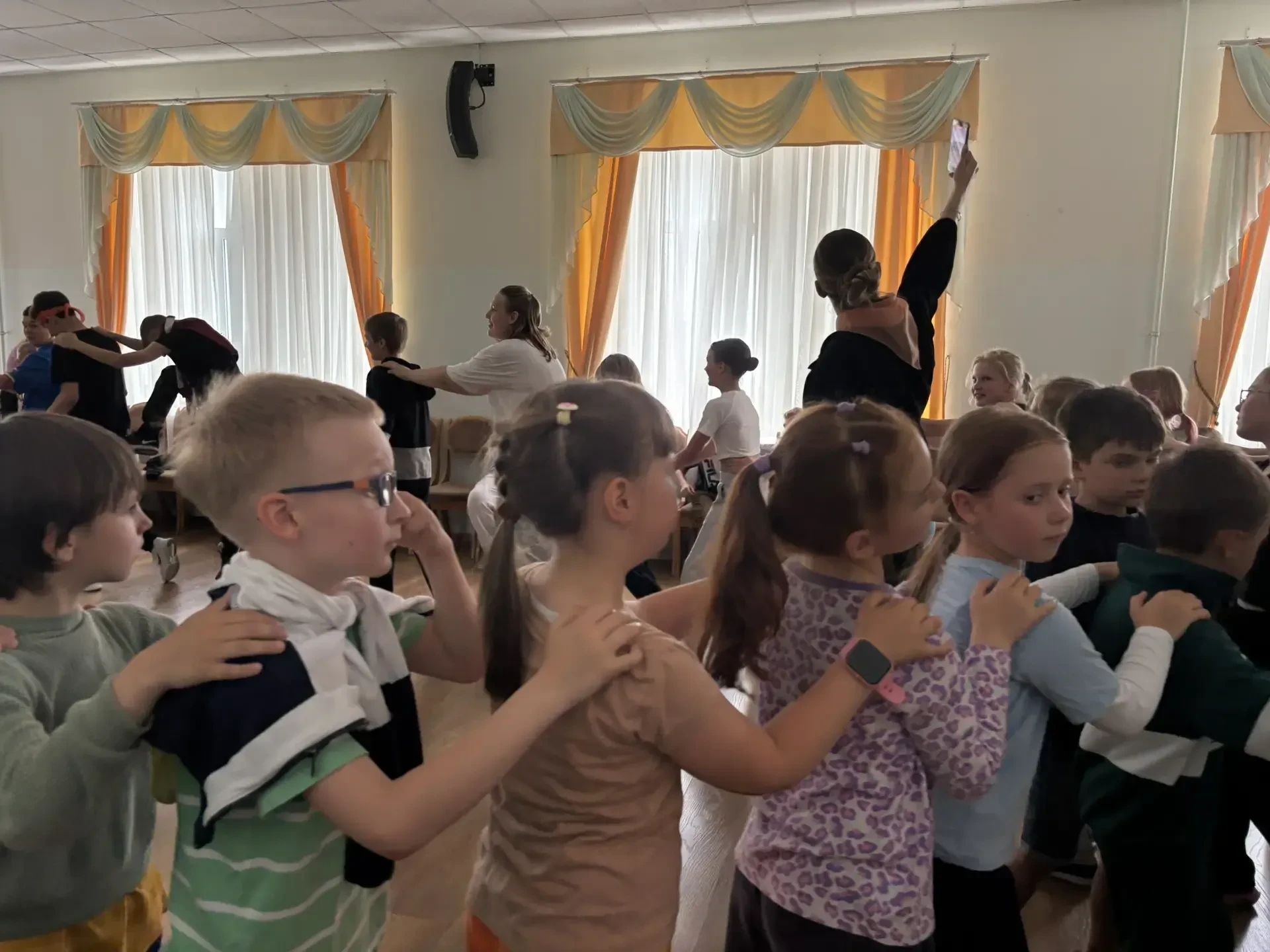 👋ВсПривет из самого «ПОЗИТИВного» лагеря!                                    
🎼Сегодняшний день бы