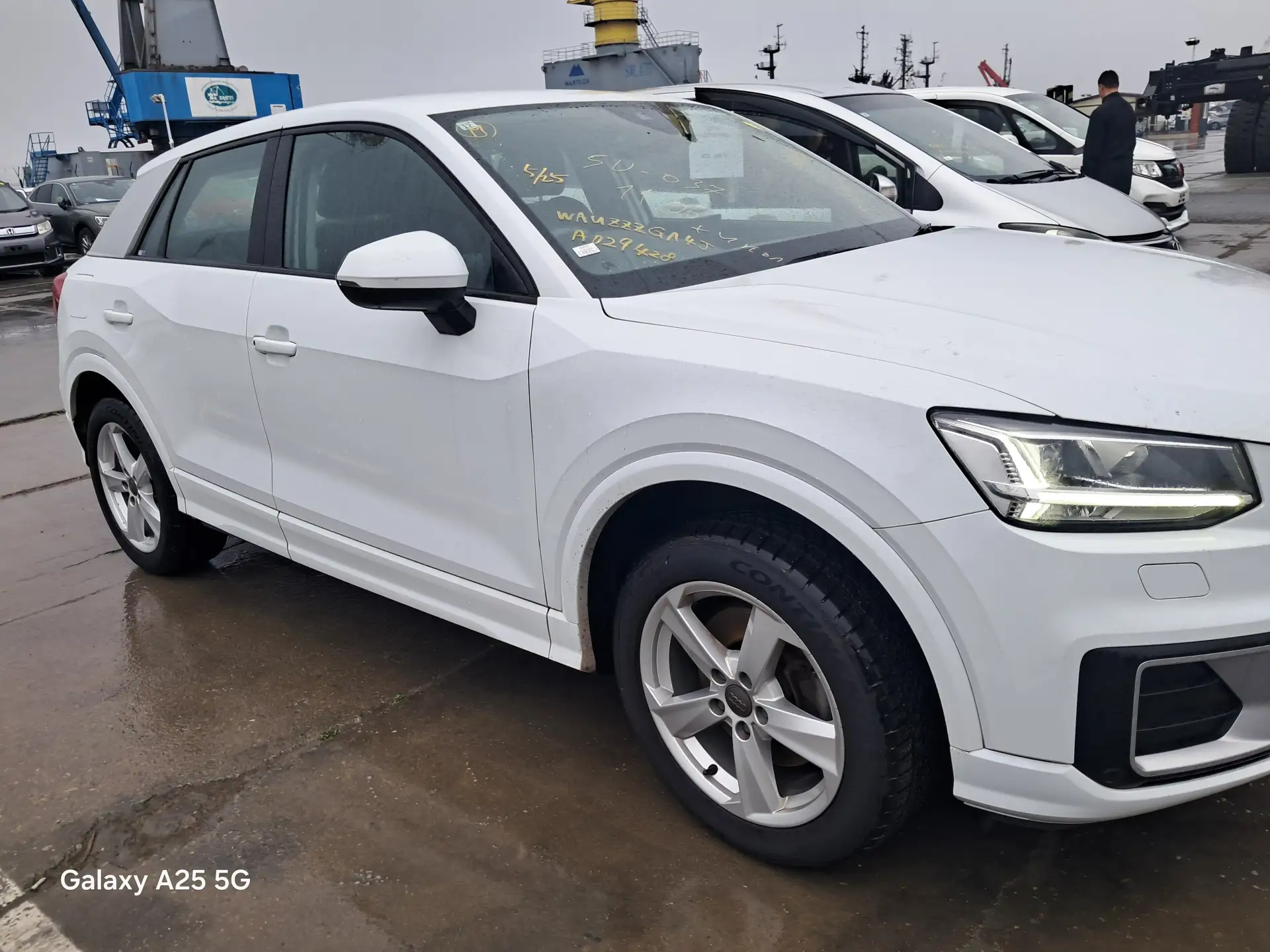 Забрали со склада временного хранения отличный немецкий кроссовер AUDI Q2 , поедет в Иркутск на авто