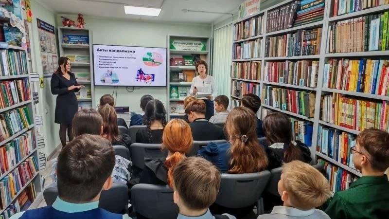 Школьникам Уссурийска объяснили ответственность за вандализм