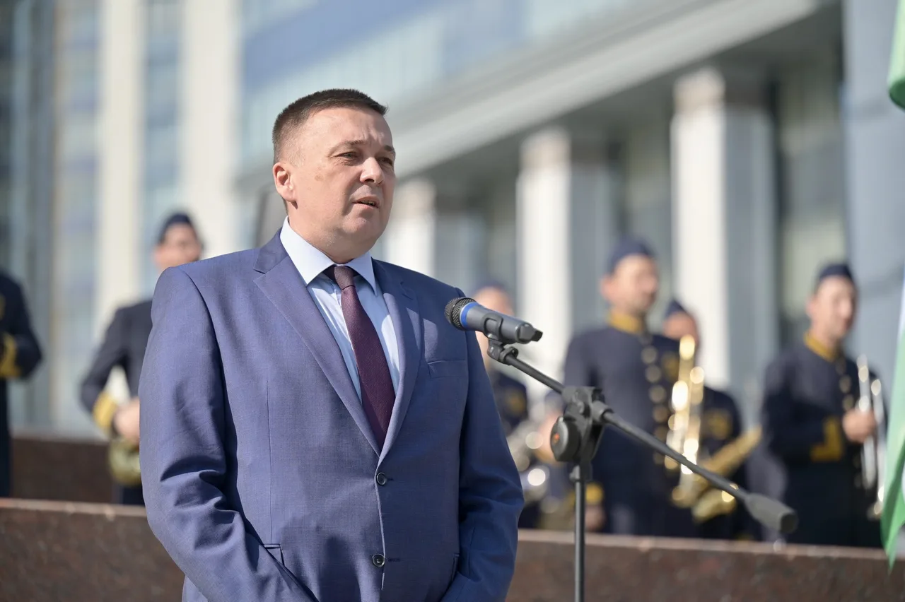 🇷🇺В Екатеринбурге 21 августа у здания Правительства Свердловской области на Октябрьск...