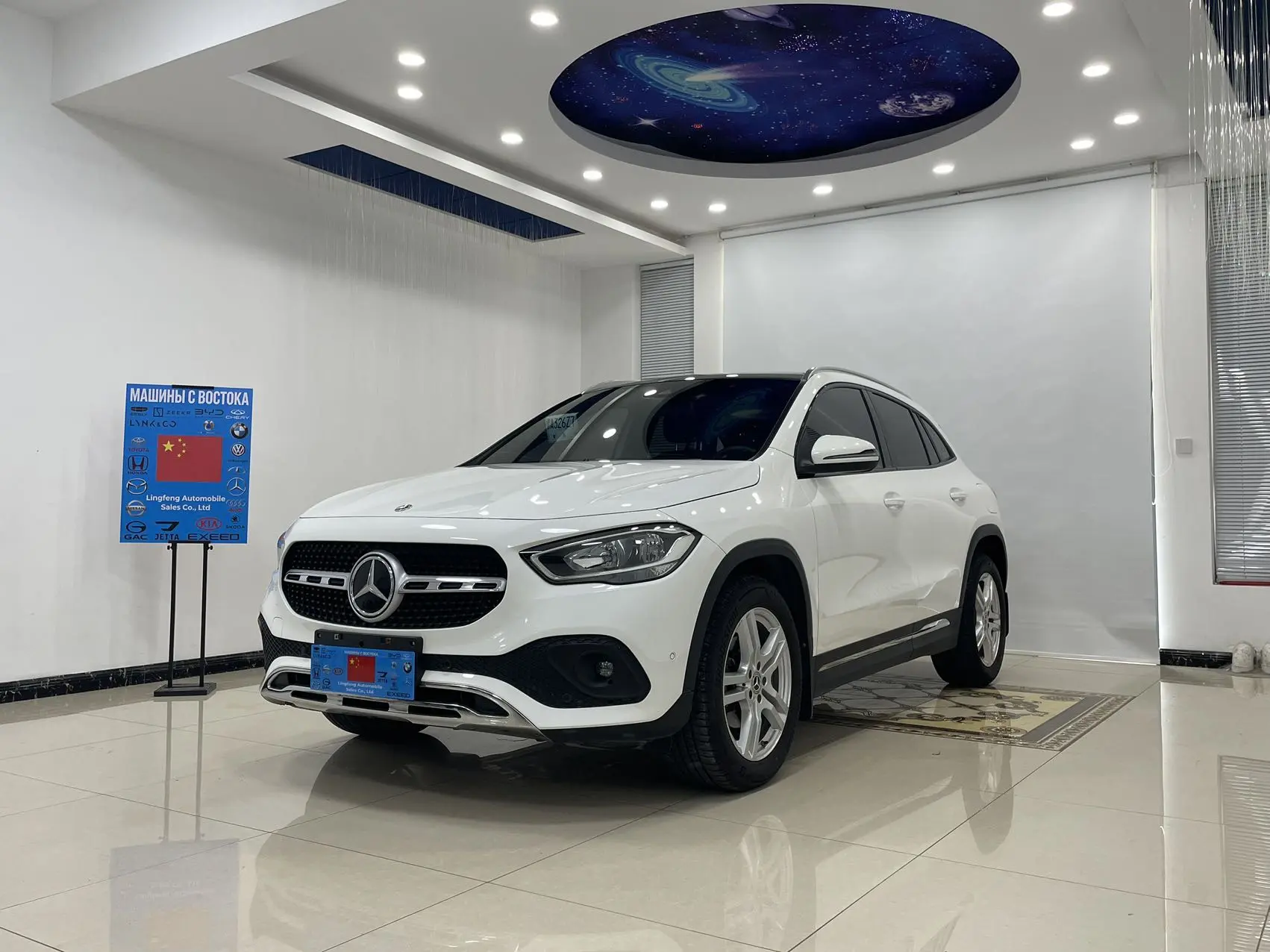 Mercedes-Benz GLA 180